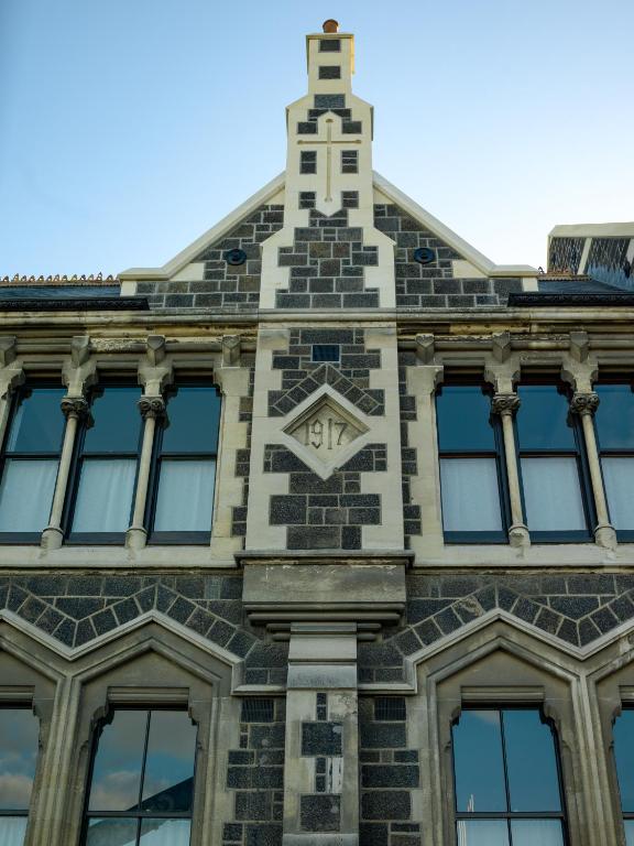Crane Brothers | The Observatory Hotel