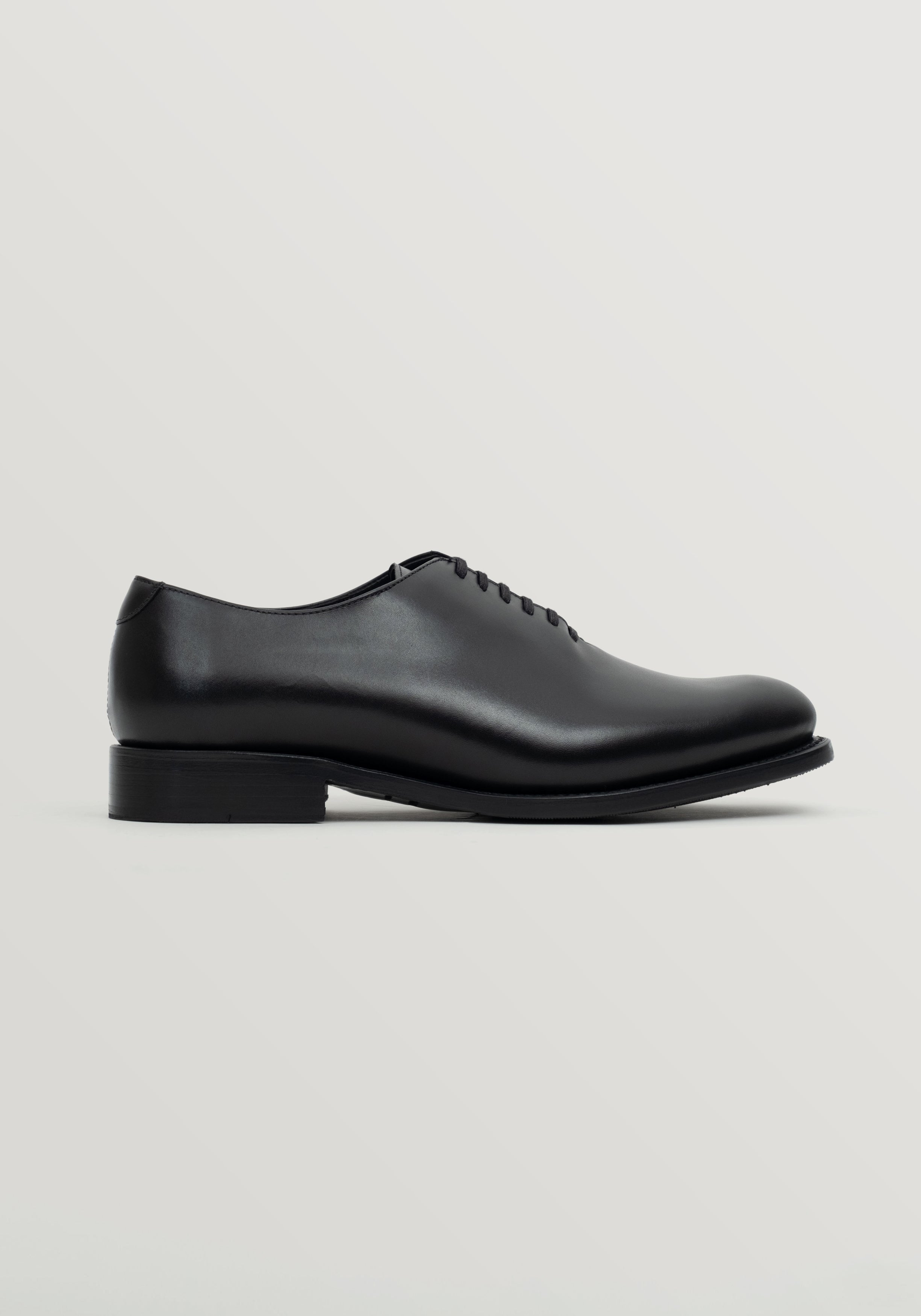 Black Leather Whole Cut Oxford Shoe