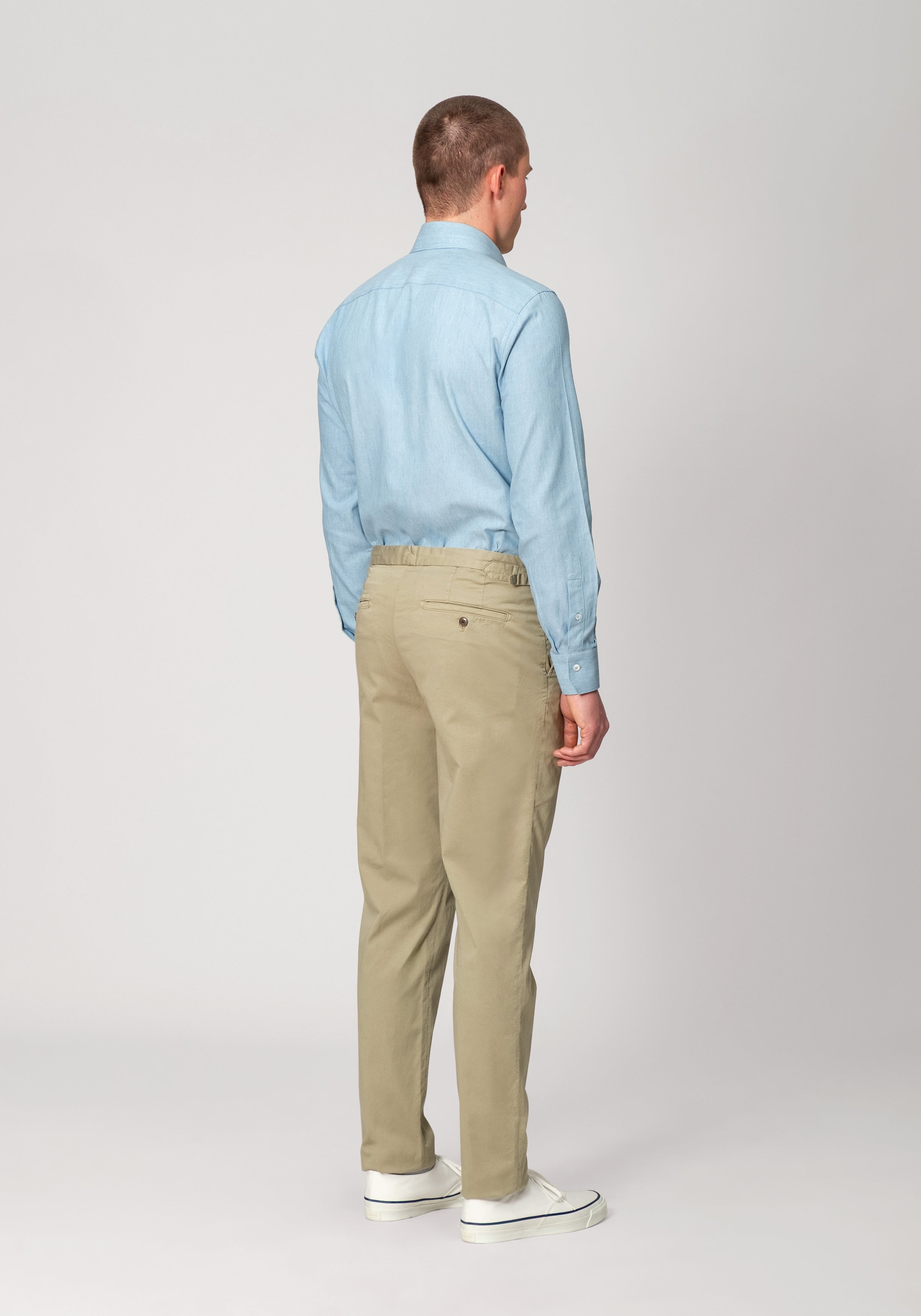 Summer Chino - Light Olive