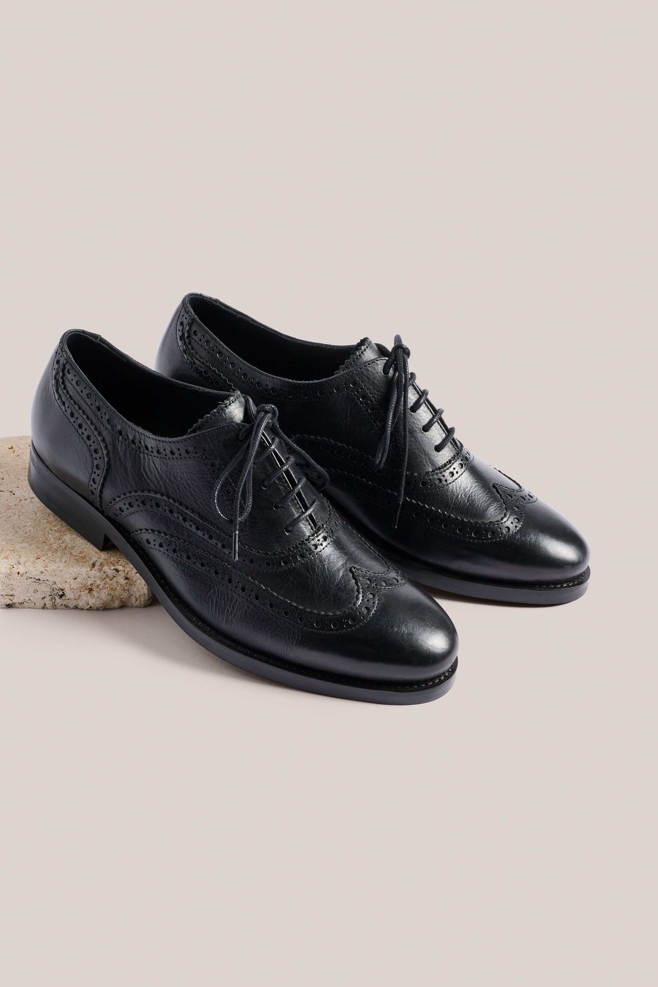 Brogue Shoe - Black
